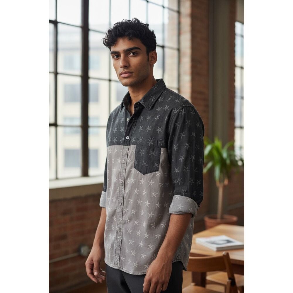 Ditch Plains Roll Tab Long Sleeve Button Front Black Printed Western Shirt M